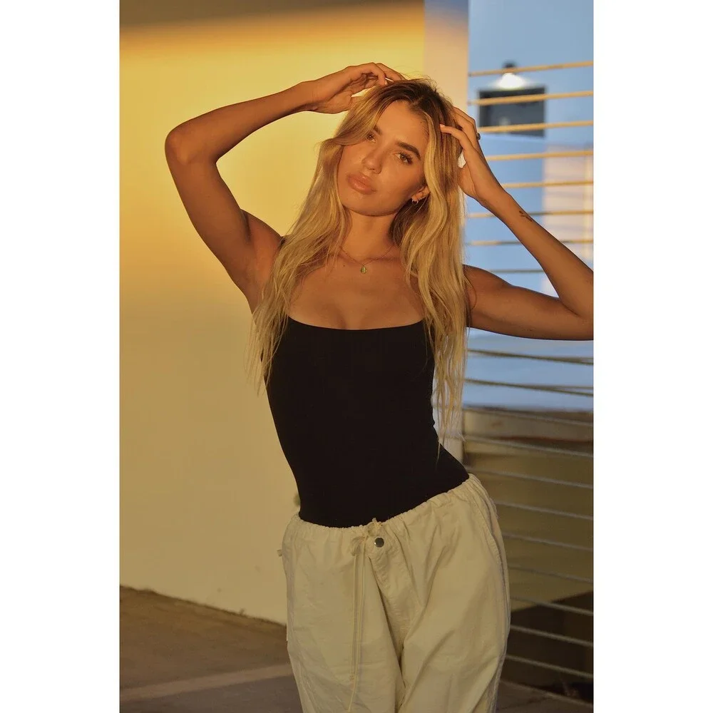 Suuksess women black